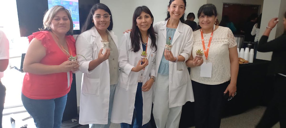 Hope_Salta's tweet photo. Acompañamos la 1ra Jornada de Enfermería en Oncología Pediátrica, realizada en el 🏥HPMI organizada por el area de enfermeria de ese nosocomio.Celebramos este espacio de formación que fortalece el trabajo del equipo de salud y en beneficio de los niños en tratamiento oncológico🎗️ https://t.co/HrBZHdb2yg