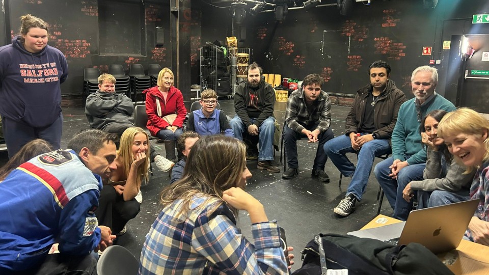 Oldham Chronicle tweet media