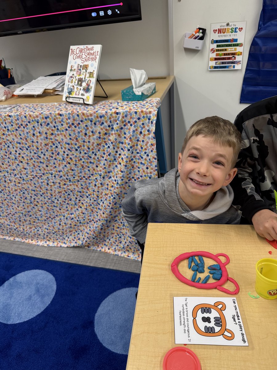 PHEmisd's tweet photo. Did you know Park Hill students represent around 30 different cultures from around the world? Students learned about these cultures during our Winter STEM unit. From Lunar New Year to Diwali and beyond, students shared their stories as they completed fun STEM challenges! https://t.co/YlnFG6R96G