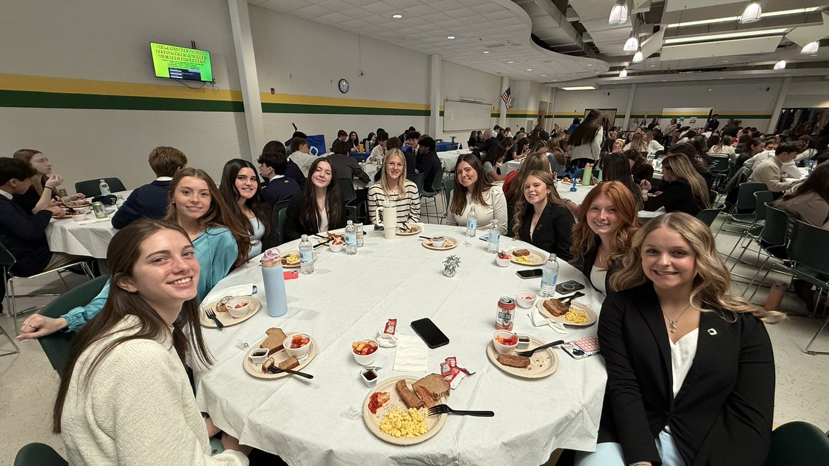 King Philip DECA tweet media