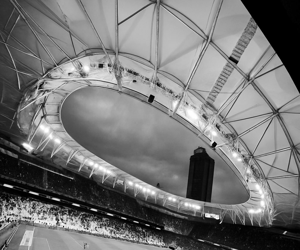 Küçük bir adım…
Bugün yeni bir yolculuğun ilk izi…
Yavaş yavaş, doğruya… 🤞⚫⚪