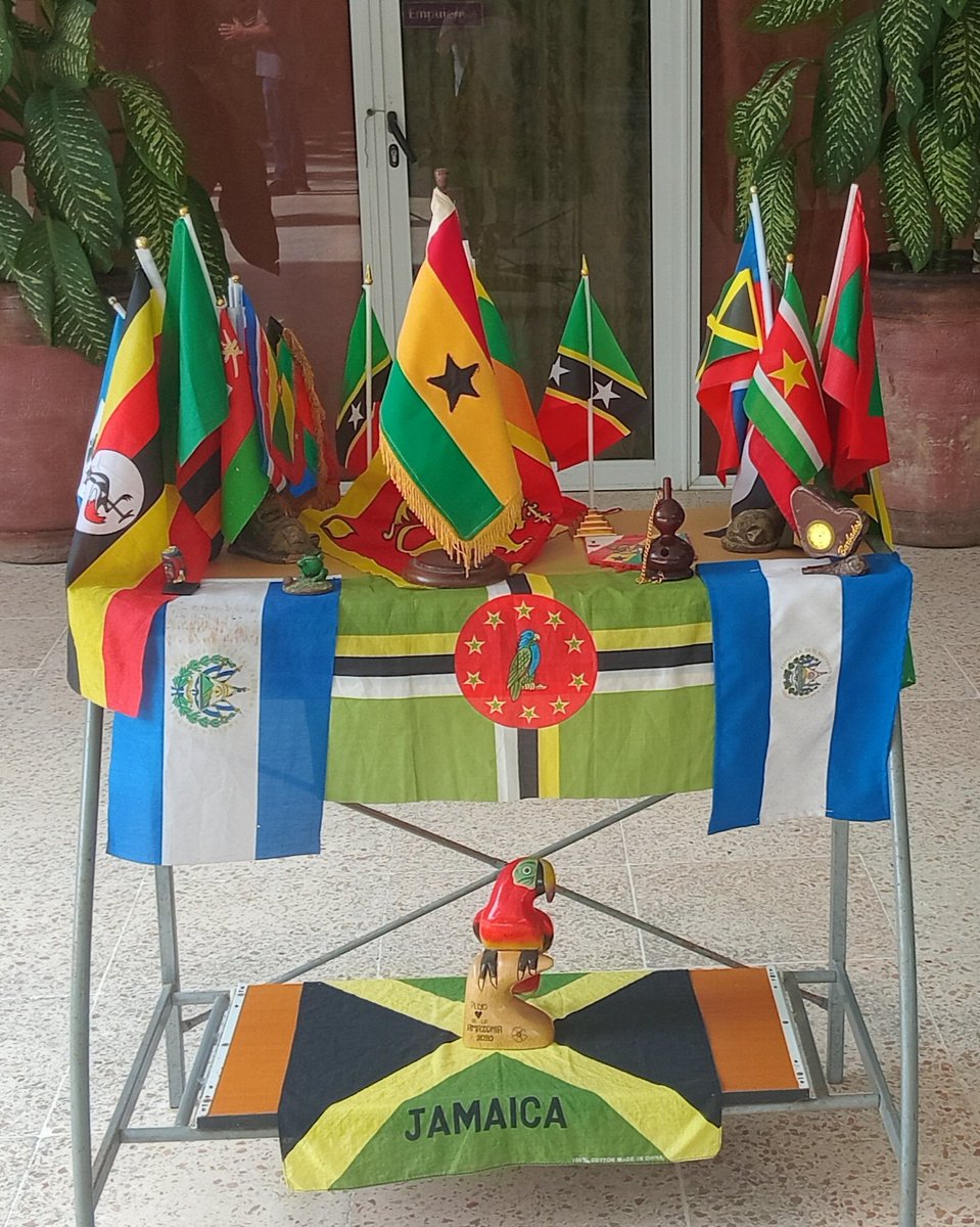 blanco_fre1965's tweet photo. 🌎✨ ¡Somos el Mundo!
Celebramos el Día Internacional de los Derechos Humanos con alegría, cultura y unión entre estudiantes de todas las nacionalidades. 💫
#SomosElMundo #DerechosHumanos #UMVC #Diversidad https://t.co/jfEA5rS8PF