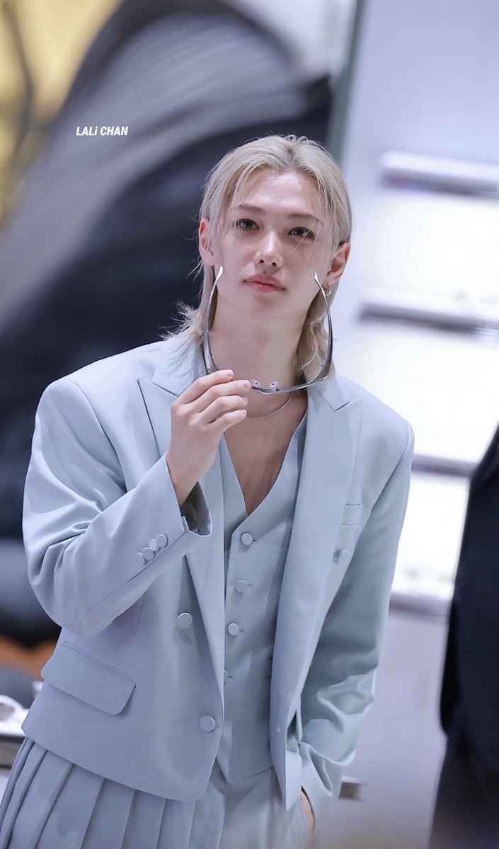 LaliChanSkz1's tweet photo. 🐥

#Felix #StrayKids 
#FELIXxTAMBURINS 
#FELIXxGENTLEMONSTER https://t.co/LNmEhTDeK0