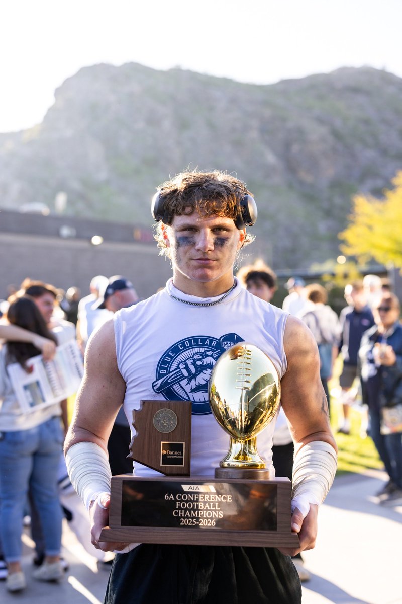 Logan Voss - 2027 6'3" 220 DE/DL tweet media