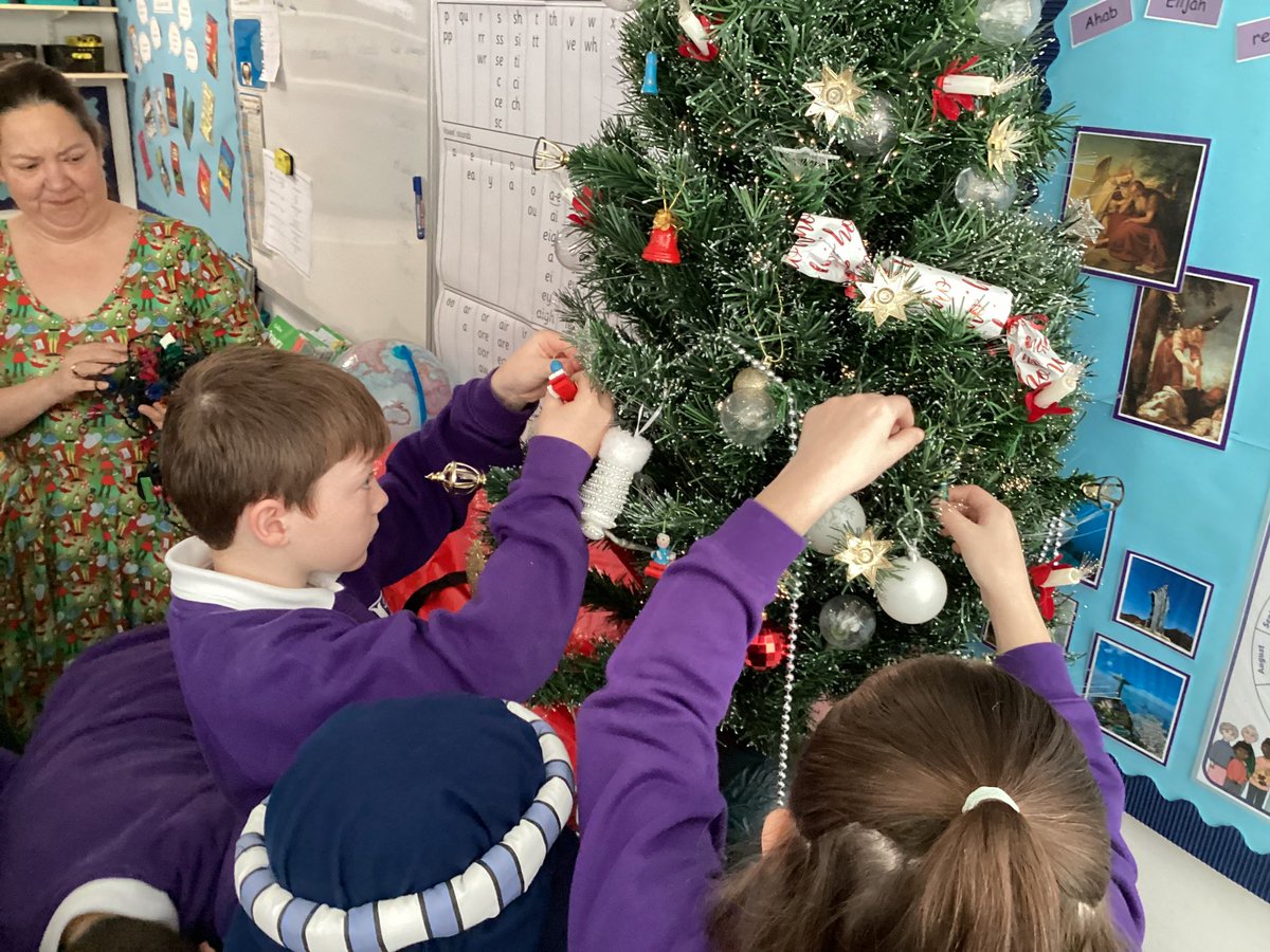We loved decorating our Christmas tree!