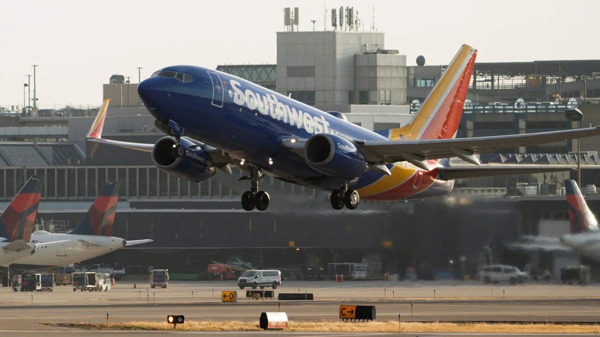 🔵MARKETEVANS: Southwest Airlines valuta l'apertura di una rete di lounge aeroportuali