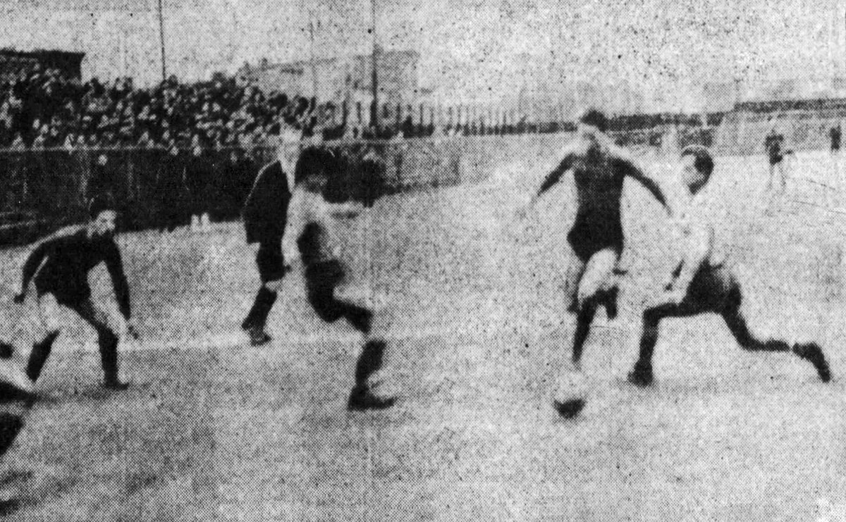 93 years ago today in American high school soccer:

Samuel Tilden v James Monroe for the NYC championship.