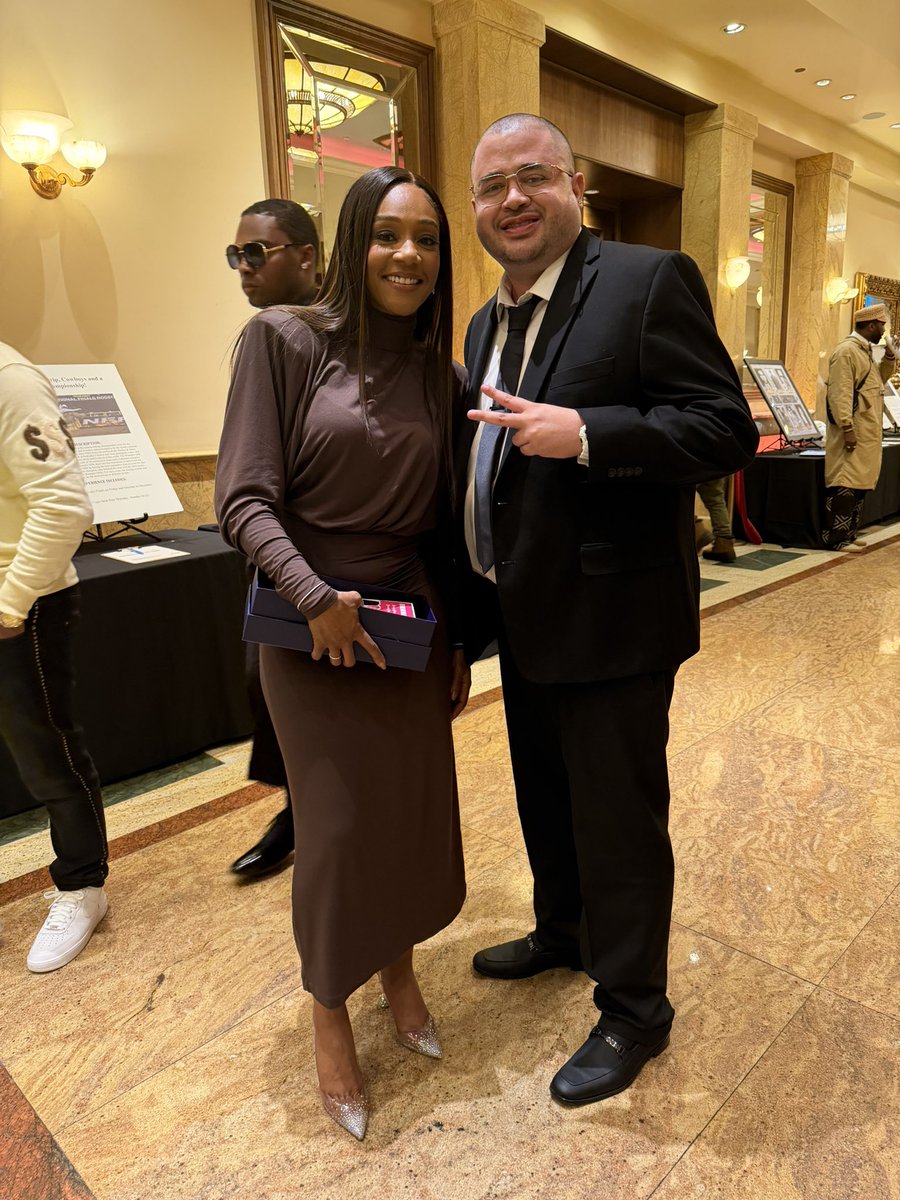 Litty Rik tweet media