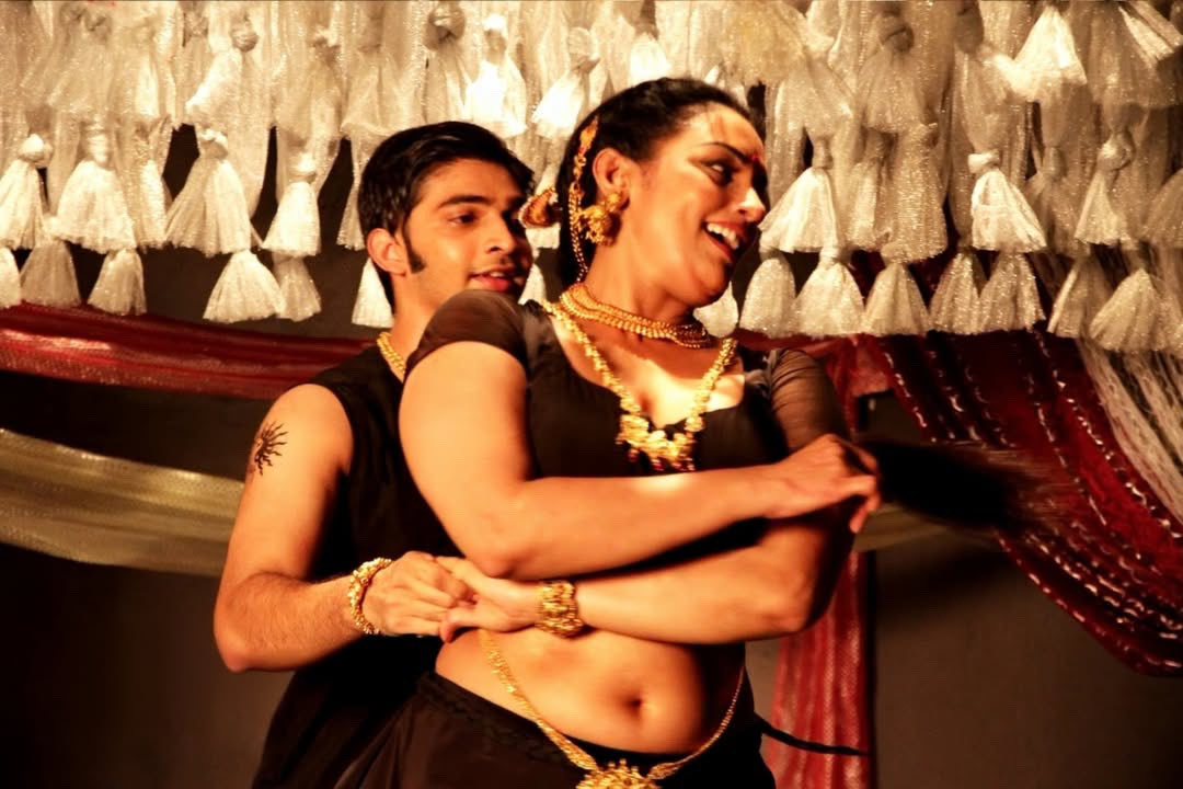 letsnikkk's tweet image. Swetha Menon is always a Divine Beauty❤️‍🔥that Her beauty makes everyone mad on her💋✨
#swethamenonhot #swethamenon