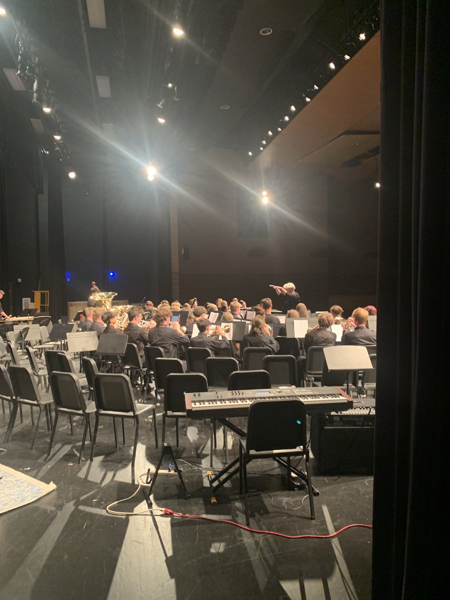 Mead HS Bands tweet media