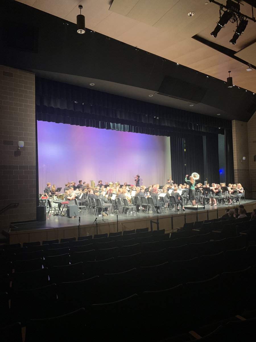 Mead HS Bands tweet media