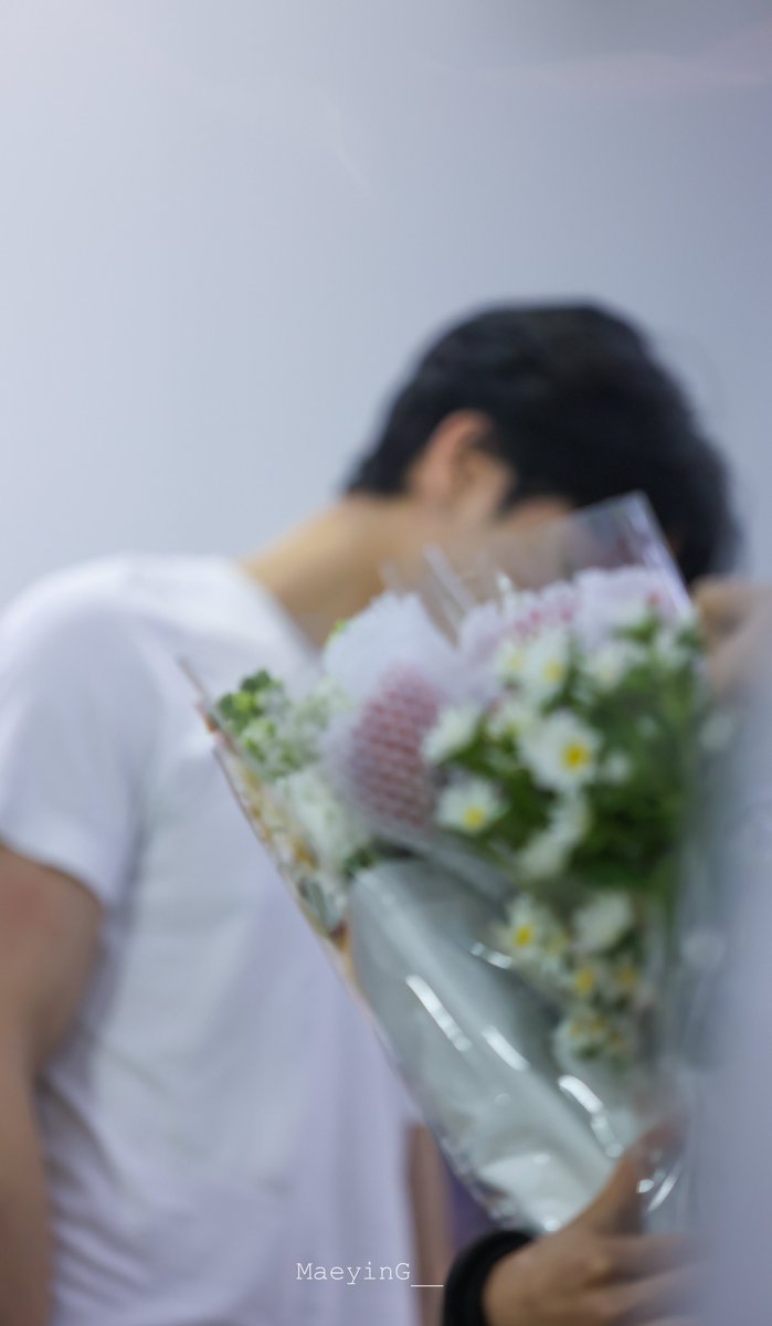 20251210

📷 🌻

#JOHNNY #쟈니 #ジャニー #영호 #NCT127
#จอห์นนี่มานี่มา
#AcneStudiosXJohnnySuh