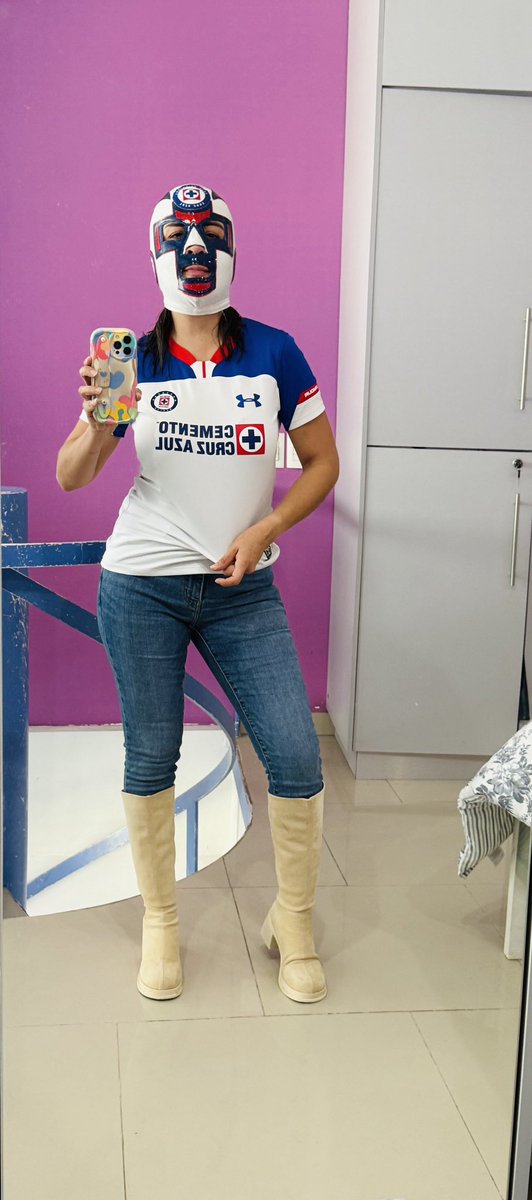 carelety's tweet photo. Vamooos @CruzAzul. 
#LaMáquina #AzulDeCorazón
#VamosCruzAzul #OrgulloAzul https://t.co/pQxuSNECNj