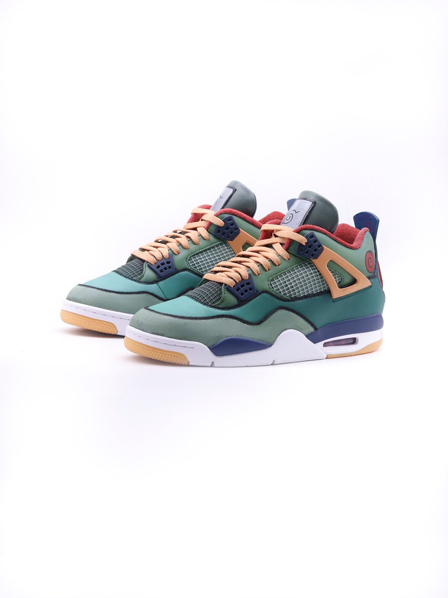 ColorMeFresh's tweet image. Custom Might Guy Jordan 4’s

#sneakers #jordans #naruto