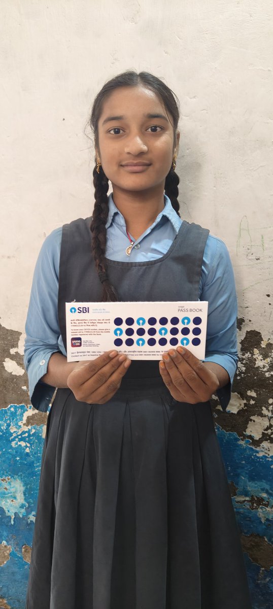 Nooruddin9693's tweet photo. बगैर किसी परेशानी के बच्चों का खाता खुल जाना व पासबुक मिल जाना @TheOfficialSBI का एक सराहनीय कदम  है।

इस कार्य के लिए SBI बानूछापर मैनेजर साहब श्री मिथलेश्वर कुमार जी व राकेश रौशन जी का हृदय से धन्यवाद। 

Thanku 
@TheOfficialSBI
#statebankofindia #sbi https://t.co/OfV7FfZeaY