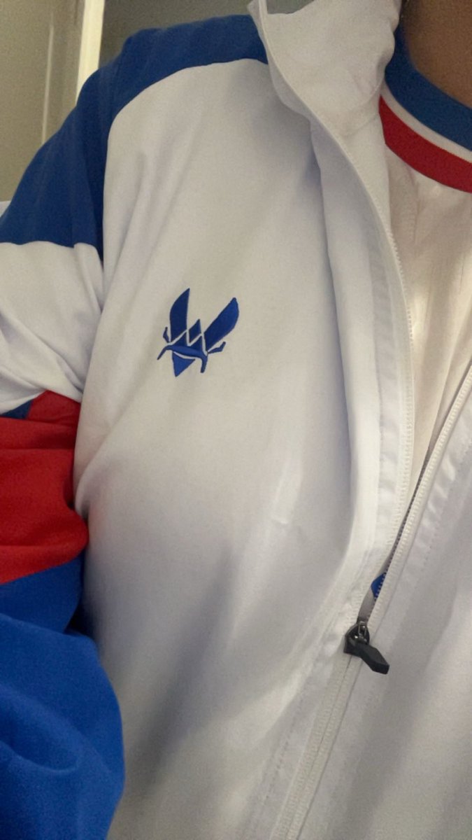 Veste reçu, elle rejoint le maillot et les manchettes 😊
Merci <a href="/ParlonsEsport/">Parlons Esport</a> <a href="/TeamVitalityCS/">Team Vitality CS</a>