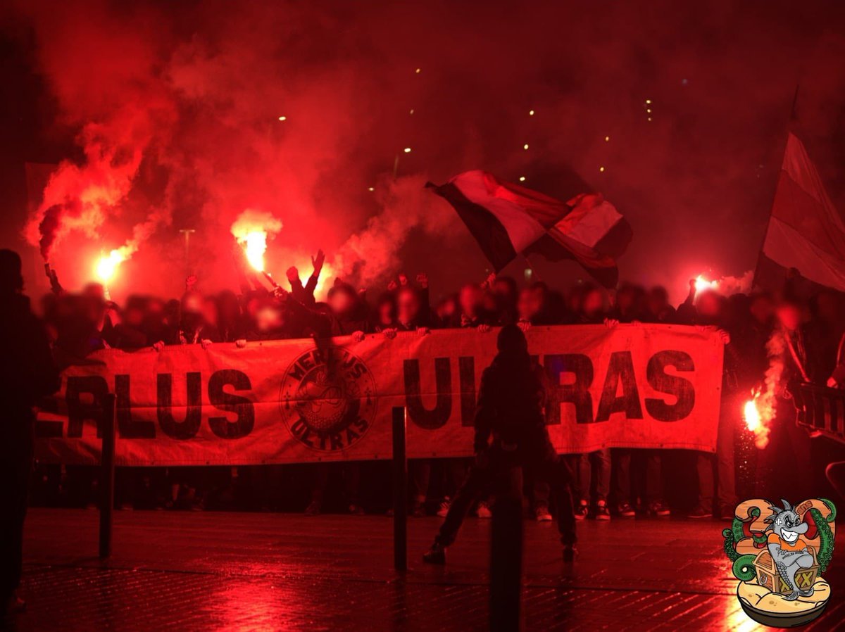 Merlus Ultras 1995 - Kop Sud FC Lorient 1926 tweet media