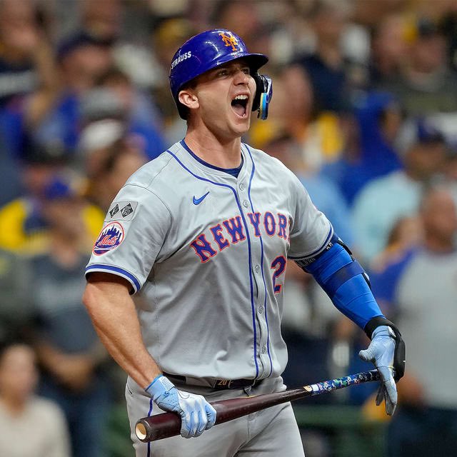 BenVerlander's tweet image. Unpopular opinion as a non-Mets fan with no emotion in this. 

In 2020 Steve Cohen took over an organization that needed a rebuild. 

He did rebuild. From the 20th ranked Farm System in 2020 to the 1st just 5 years later. 

He did it while still TRYING to win through a rebuild.…