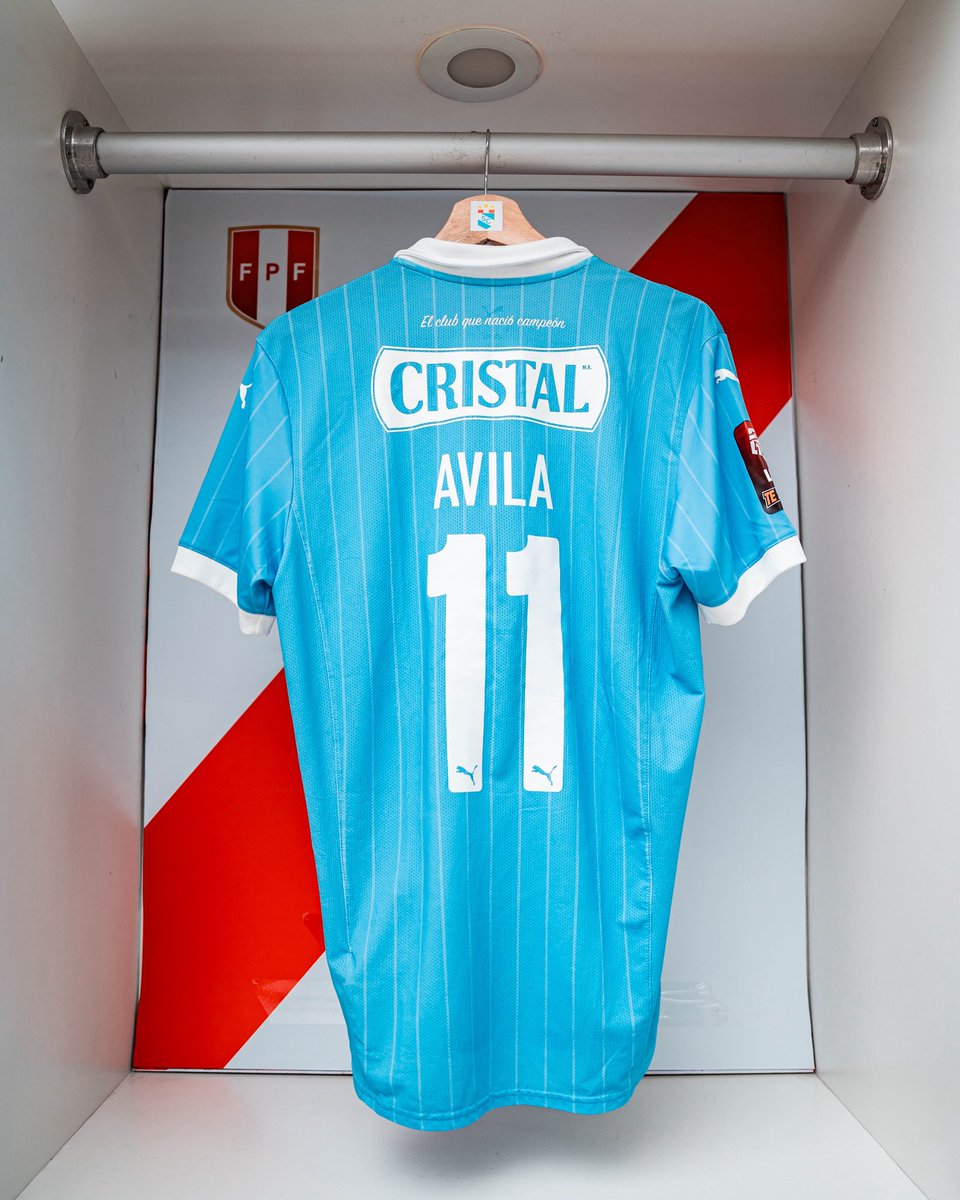 ClubSCristal's tweet photo. 👊 ¡FUERZA CRISTAL! 👊

👕Todo listo para hoy ✅
🔜 #CuscoFC ⚽

#FuerzaCristal https://t.co/yoYIrhU3IE