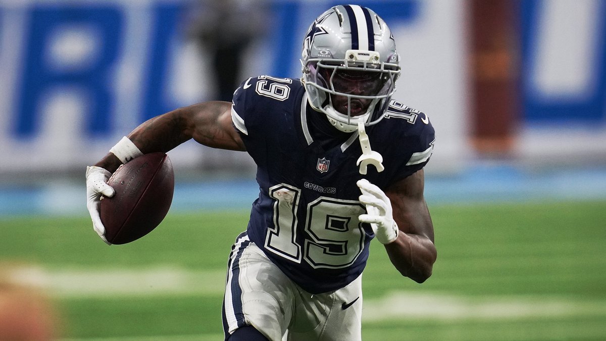 tommy_yarrish's tweet photo. In late August, #Cowboys WR Ryan Flournoy was on his way to celebrate making the 53-man roster with his wife. He found out he was being waived shortly afterwards. 

Since then, he's put up two 100+ yard games and is earning trust.

"I didn't blink."

More: https://t.co/DijQsfSUVe https://t.co/hAdf6uQKVc