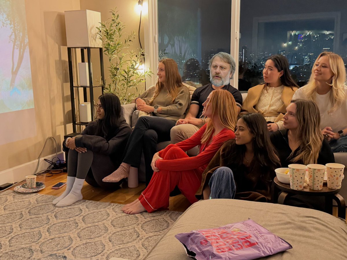 Andr3jH's tweet image. this is precisely what I call the "pseudo-cinematic socialization ritual" or what you people call, in your naive way, "movie night." you invite me to watch a film, yes? not to attend some kind of bourgeois cocktail party, not to engage in what Lacan would call the "petit objet a"…