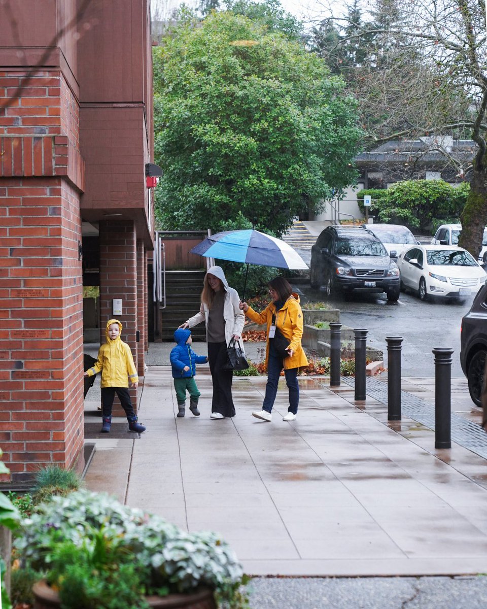 encountereast's tweet photo. Rain, rain and more rain! Thank you for joining us this past weekend on a wet Sunday morning! Join us again as we continue our Advent series "Voices of Bethlehem" at 9am and 11am. See you soon! https://t.co/A7V2m3J1Rf