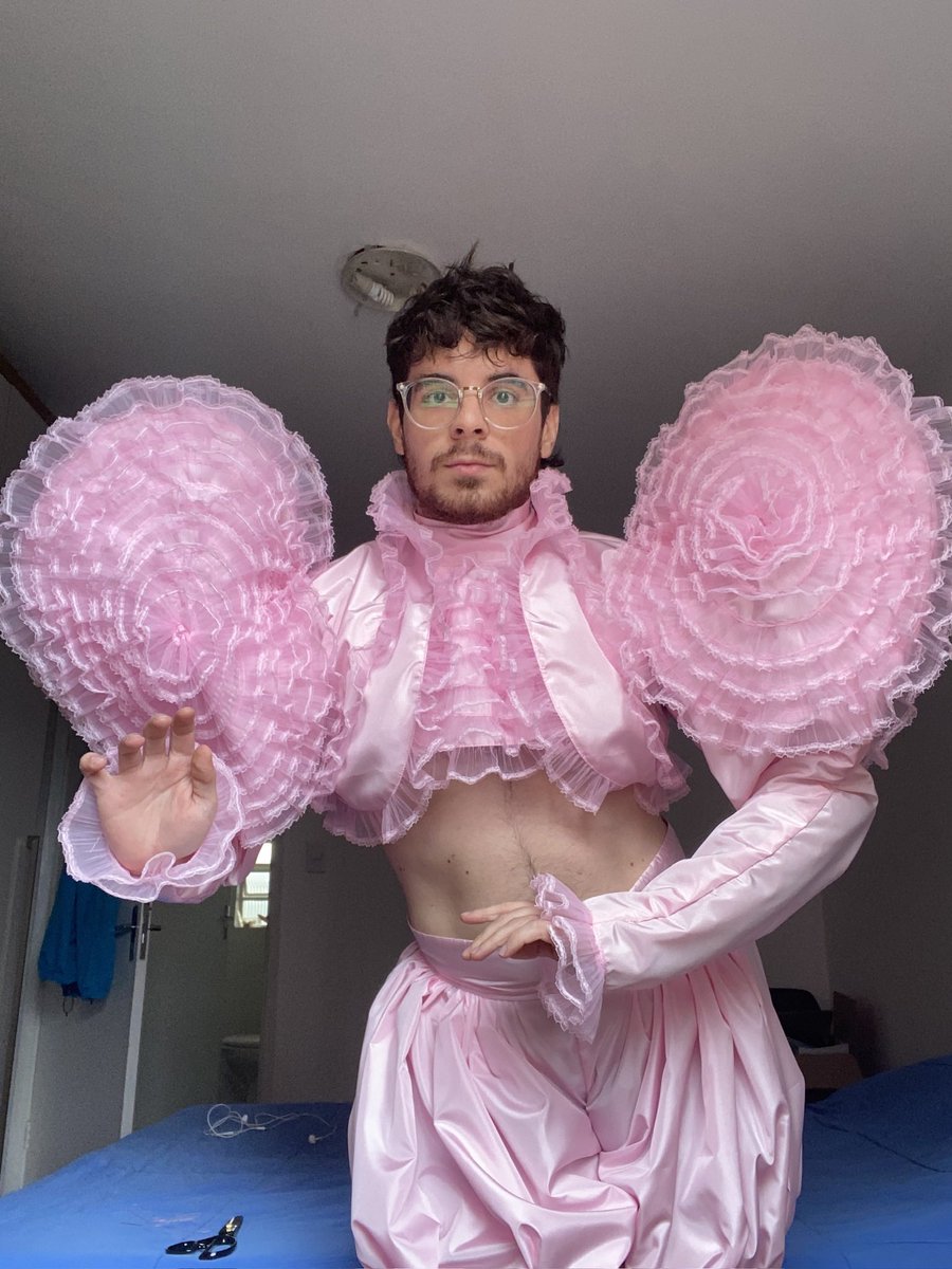 oiiiii sabiam q eu que fiz essa roupa linda da diva