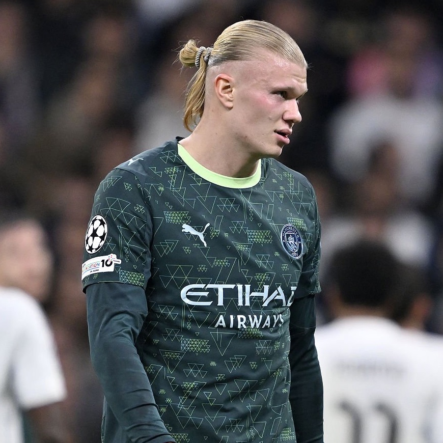 MadridXtra's tweet image. 🚨 Erling Haaland: “The Bernabéu is a place you want to play in, look at this! It’s incredible.”