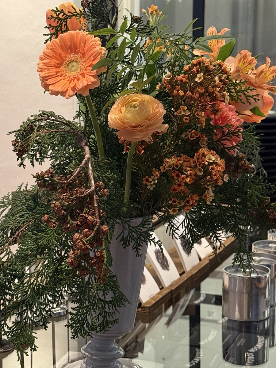 endomamesoup's tweet image. 이른 아침 먹는 황홀한 프토와 아메리카노