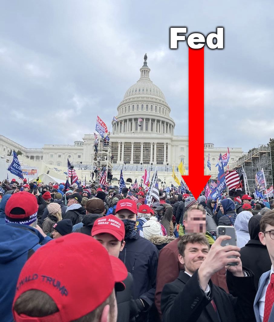 FedsOfJ6's tweet photo. Whose the Fed next to Fuentes that got blurred out when this got posted? https://t.co/sGzXlZApj5