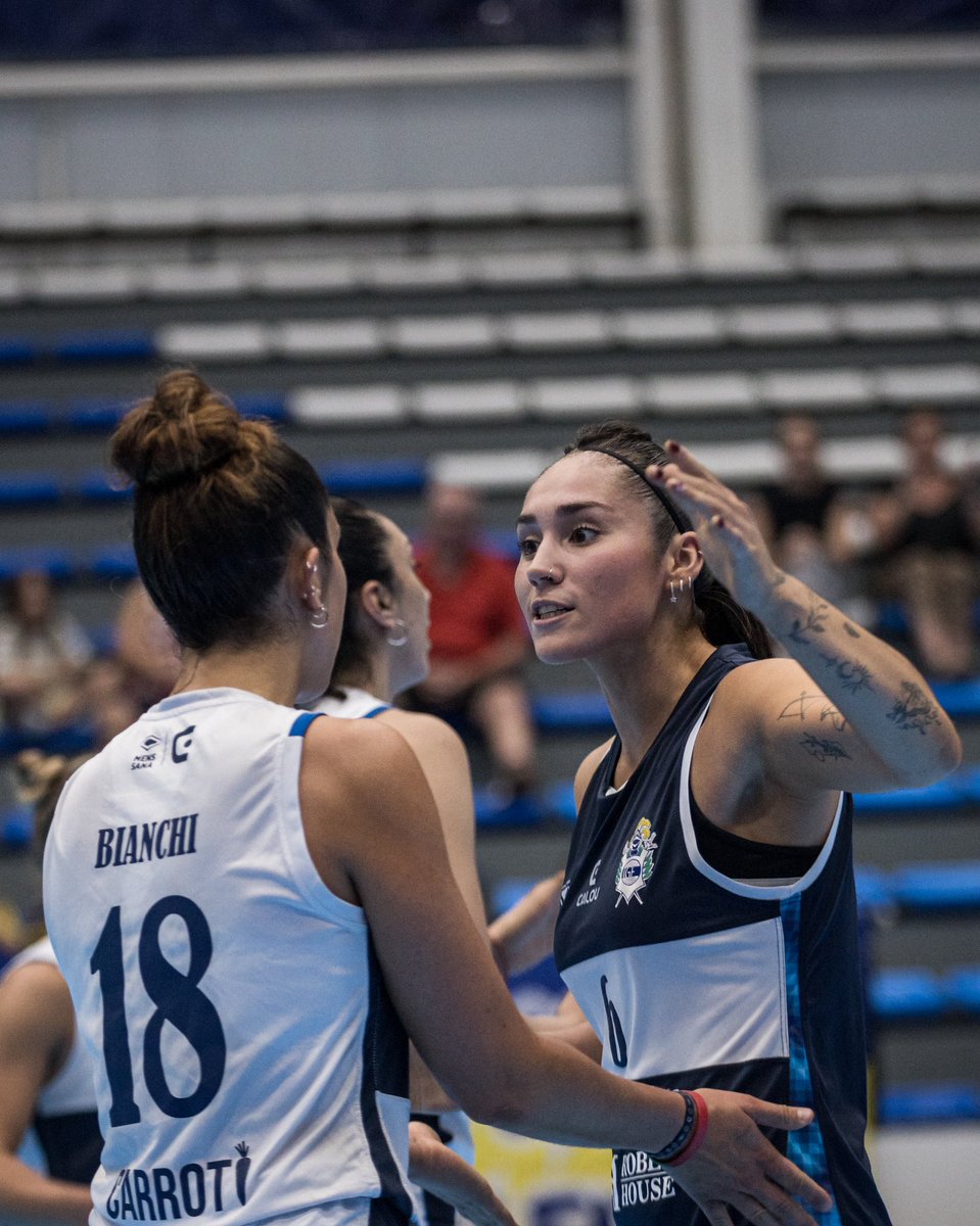 🐺 Gimnasia se quedó con el primer set por 25-22 ante Ferro y se adelanta en el tercer puesto del OSMITA Super 8.

🫵 ¡Vivilo por FOX Sports!