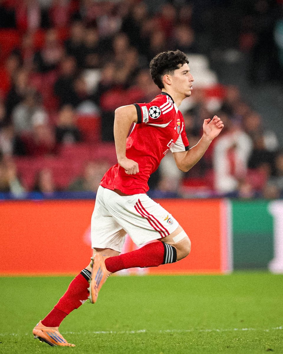 Estreia na Liga dos Campeões para Tiago Freitas e José Neto! 💎

#UCL