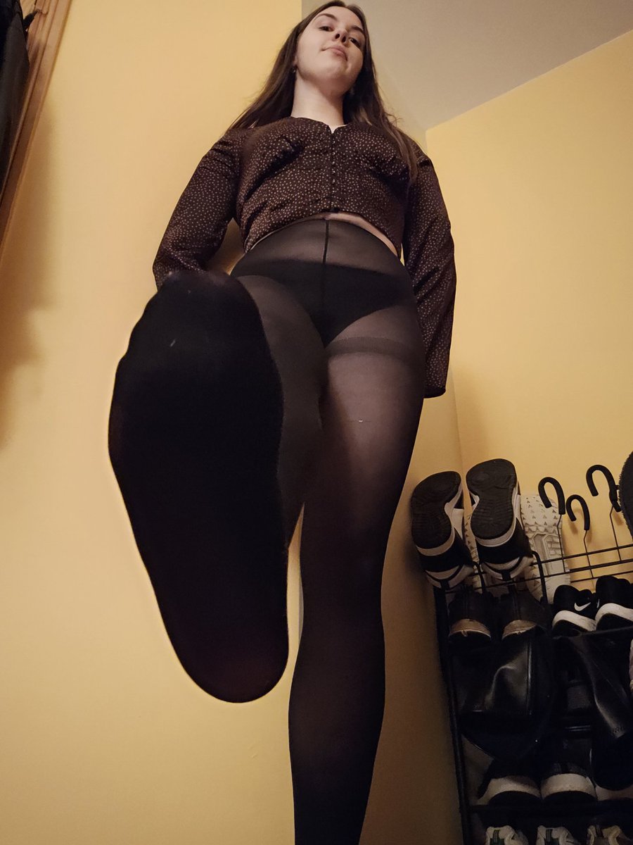 Queen Neevy tweet media