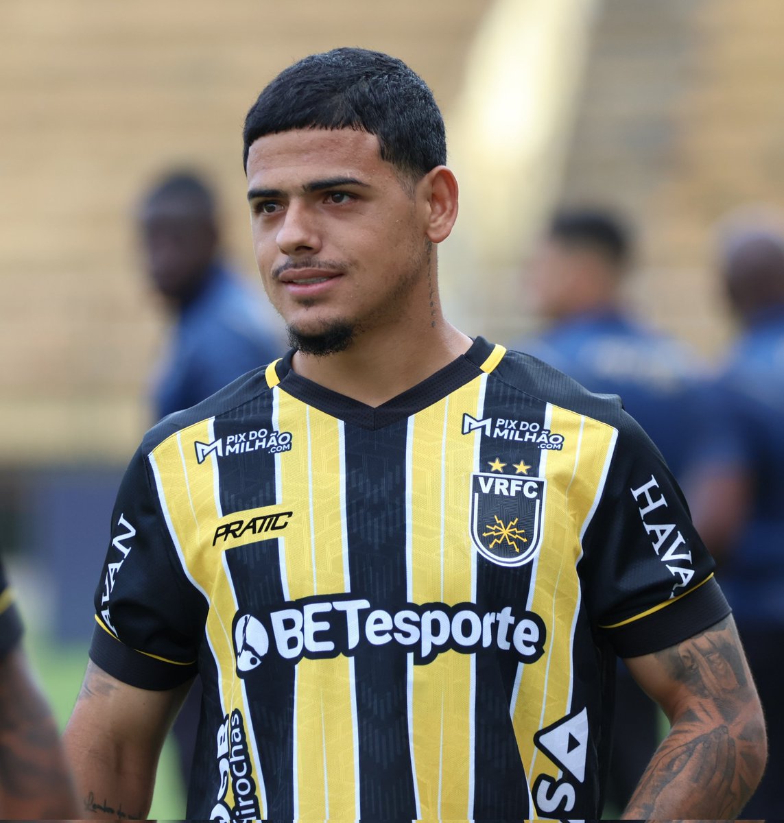 10GRAÇAECV tweet media