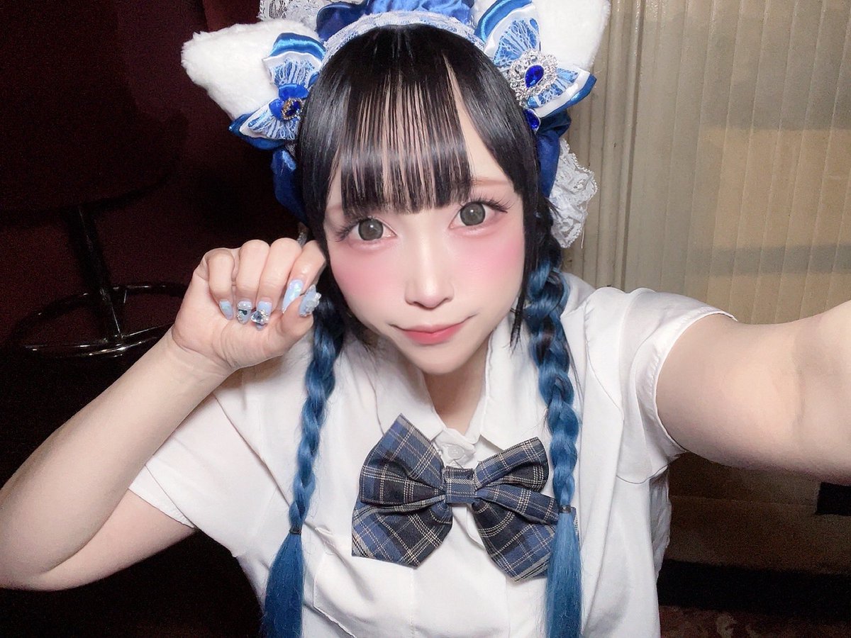 おはさく💙ྀི 朝、ケージを覗いたら ぴのが居なくて あれ？って 焦っ