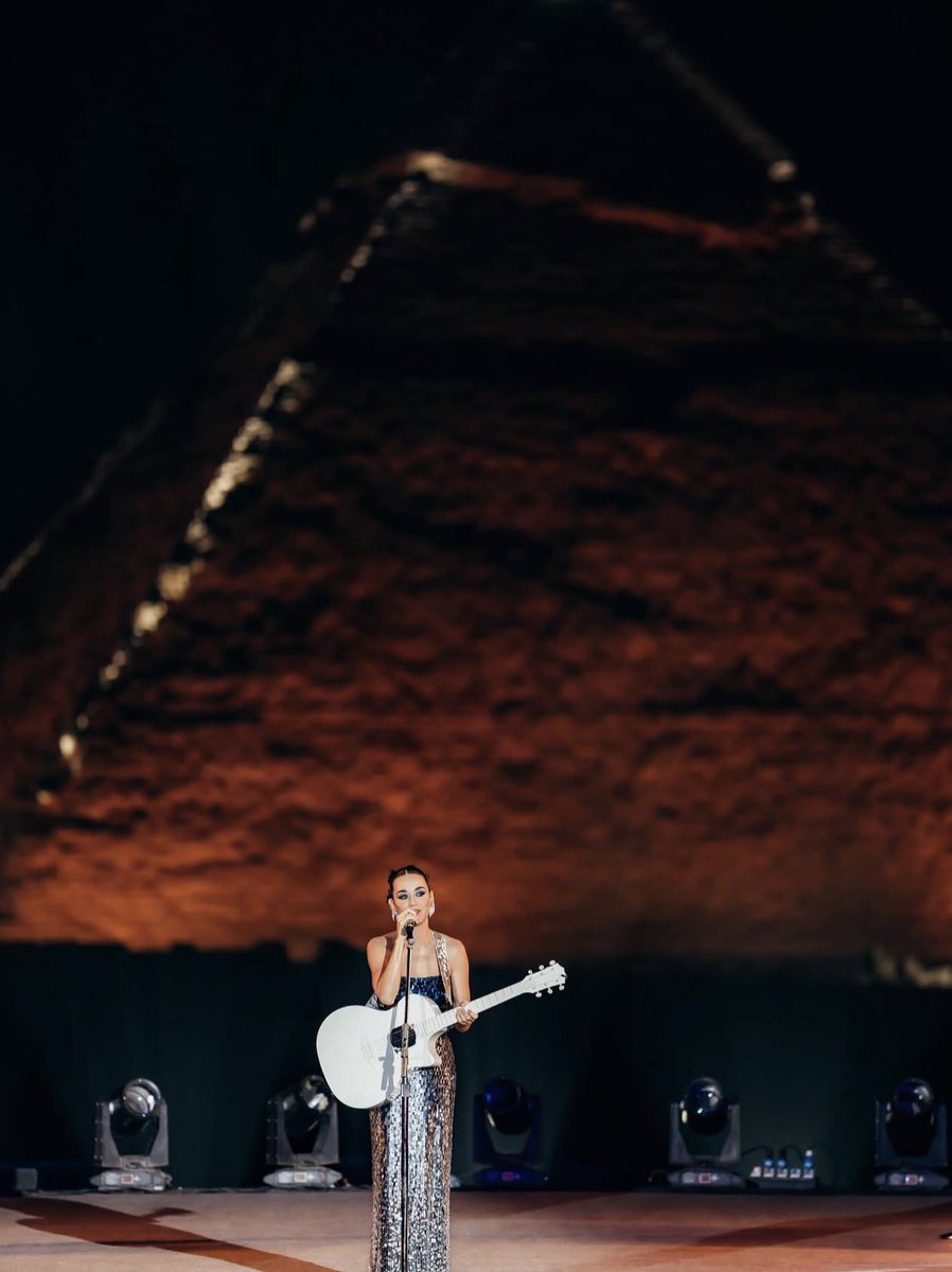 Katy Perry Access tweet media