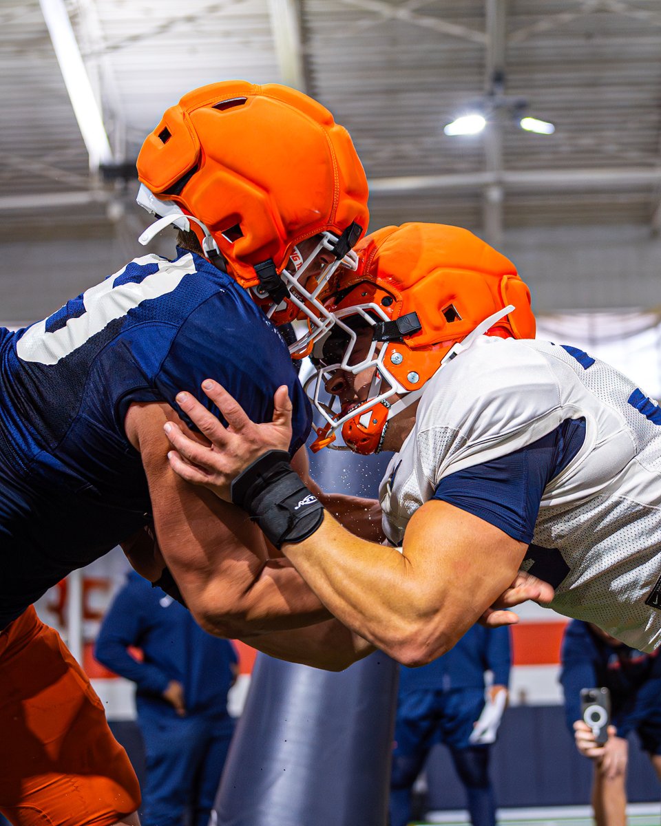 Illinois Football tweet media