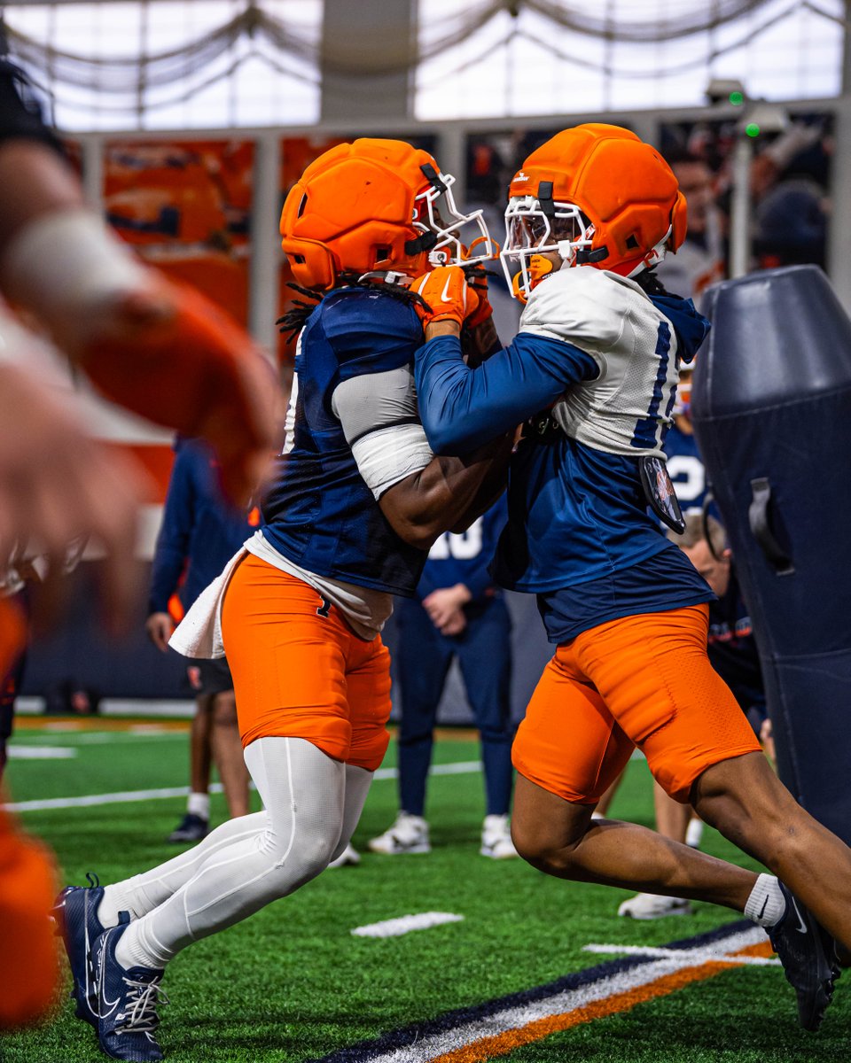 Illinois Football tweet media
