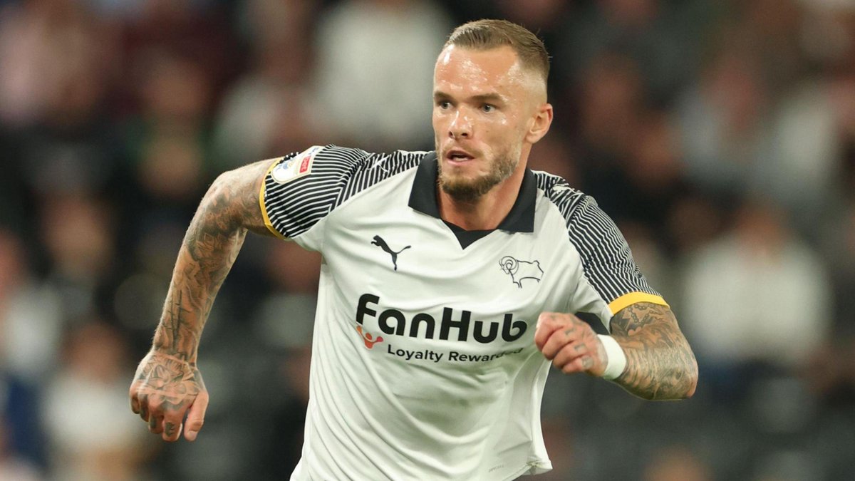 Second Tier podcast tweet media