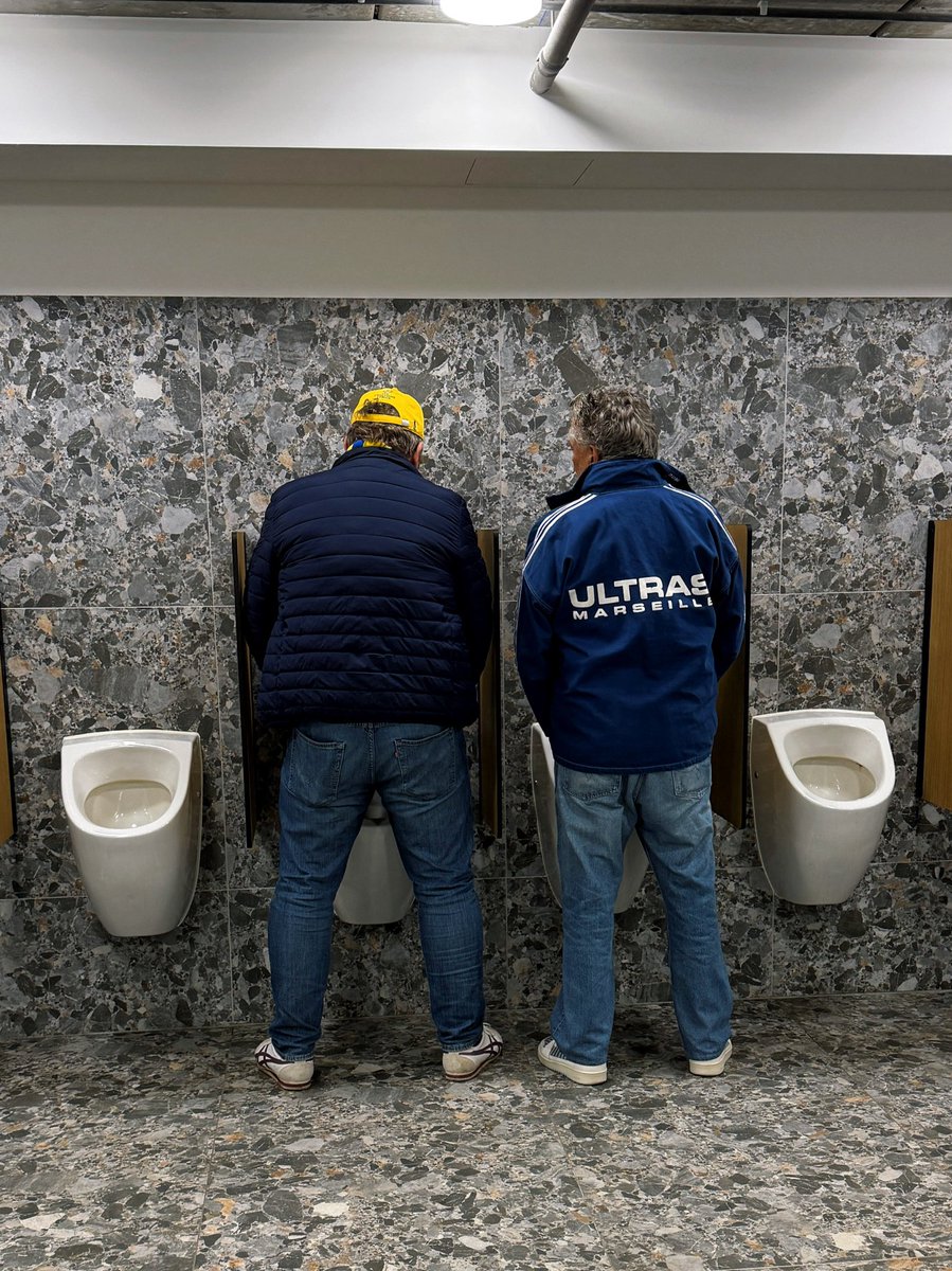 Pol Plastiek tweet media