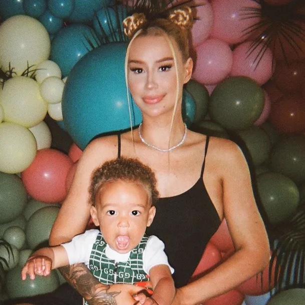 Jammable tweet media