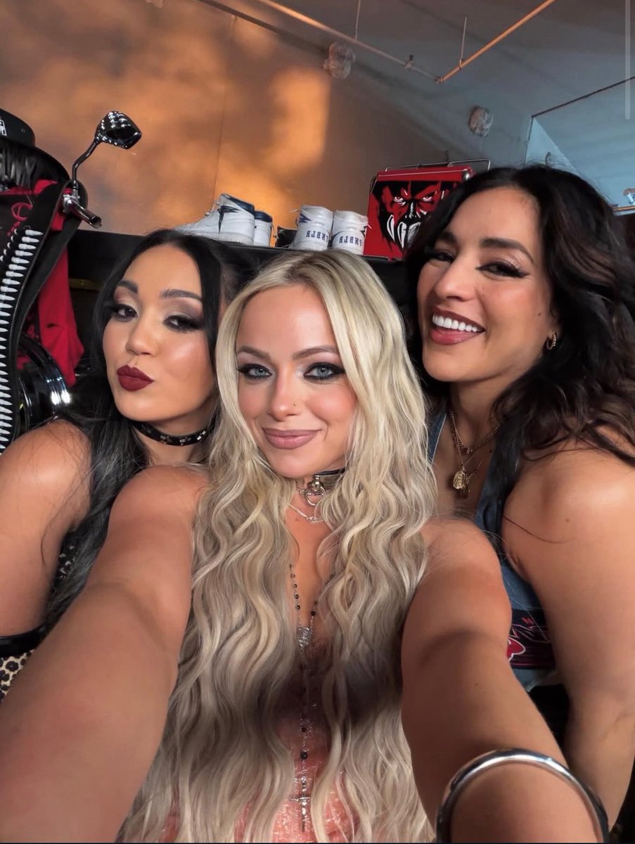 💖💖 Liv-Senpai 💖💖 tweet media