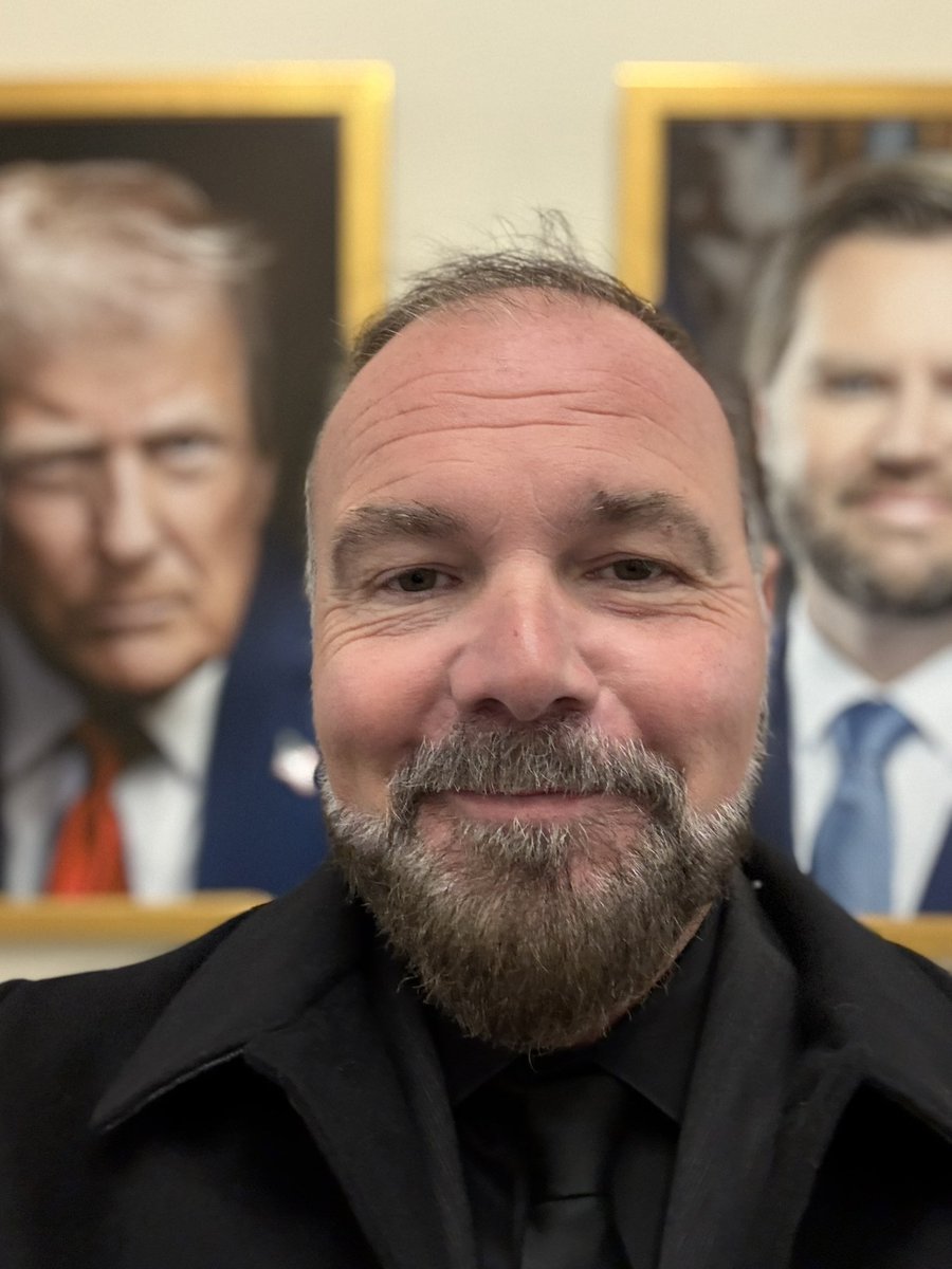 Pastor Mark Driscoll tweet media