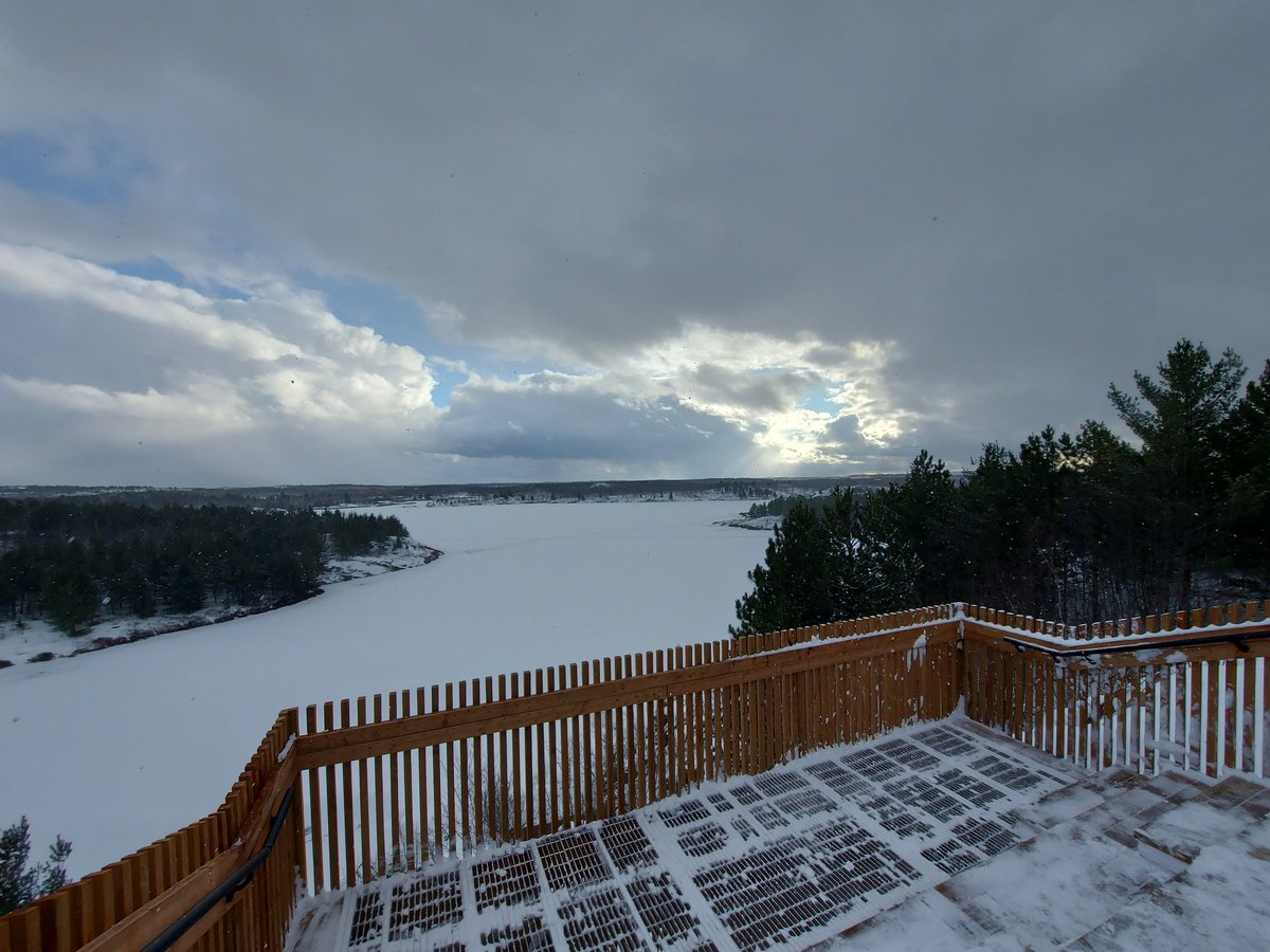 Looking to add some strength to your cardio?! Well look no further than the new viewing deck!

Using the provided shovel on site, help us keep it free of snow and safe for all to use this winter!

Happy shovelling!