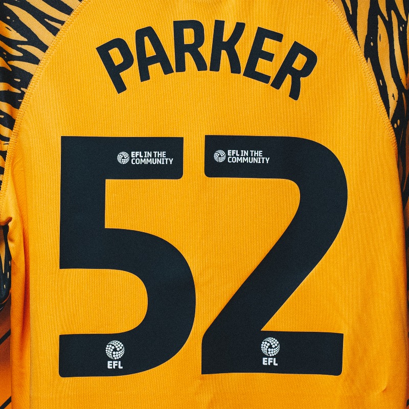 HullCity's tweet photo. Maiden first-team squad inclusion for Hugh Parker! 🇮🇪

#hcafc