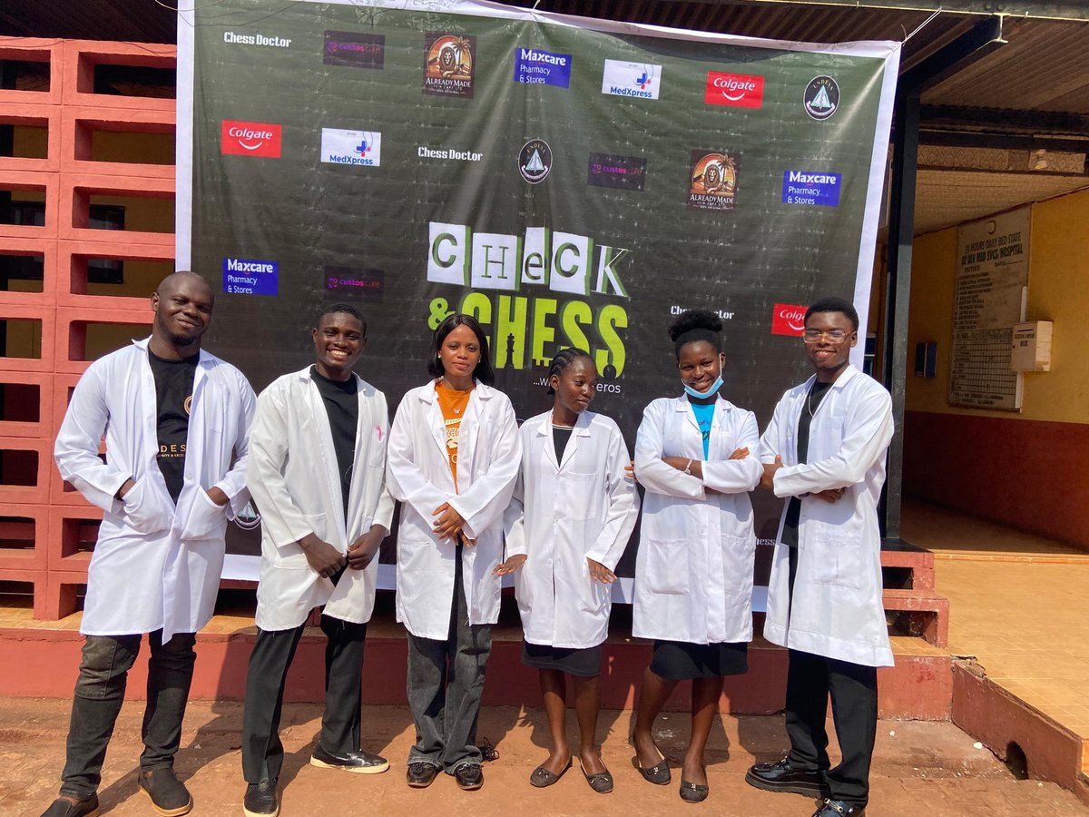 OfficialUndesa's tweet photo. @MichaelsUchenna @dogba__ @GreatUG_ @Queenofheightss @MmesoOnyejaka #CODEH #outreach #checkandchess https://t.co/zXe6v1IgHk