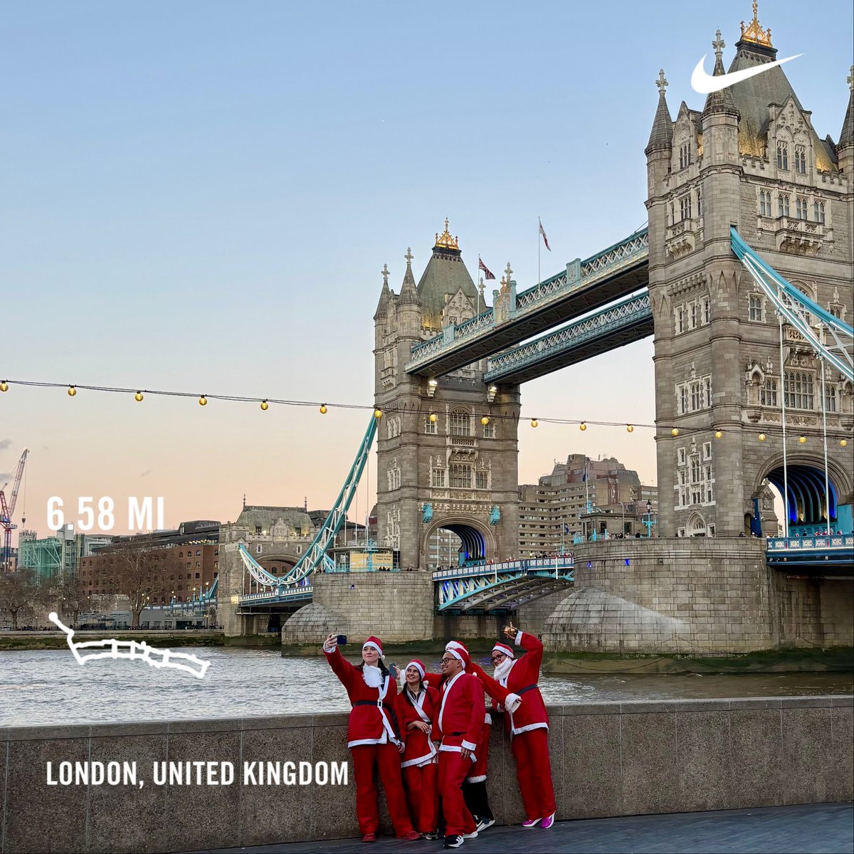 yllwbss's tweet photo. “Run, Santa, Run! 🎅🏰📸⛅️😊" Wednesday #yellowboss stroll. #mild #sunny #winter #afternoon #onrails #powerslide #activetilt #southbank #riverside #waterloobridge #blackfriarsbridge #milleniumbridge #southwarkbridge #londonbridge #towerbridge #thecity #london #uk 🇬🇧 #eu 🇪🇺 https://t.co/ES4AeFonfT