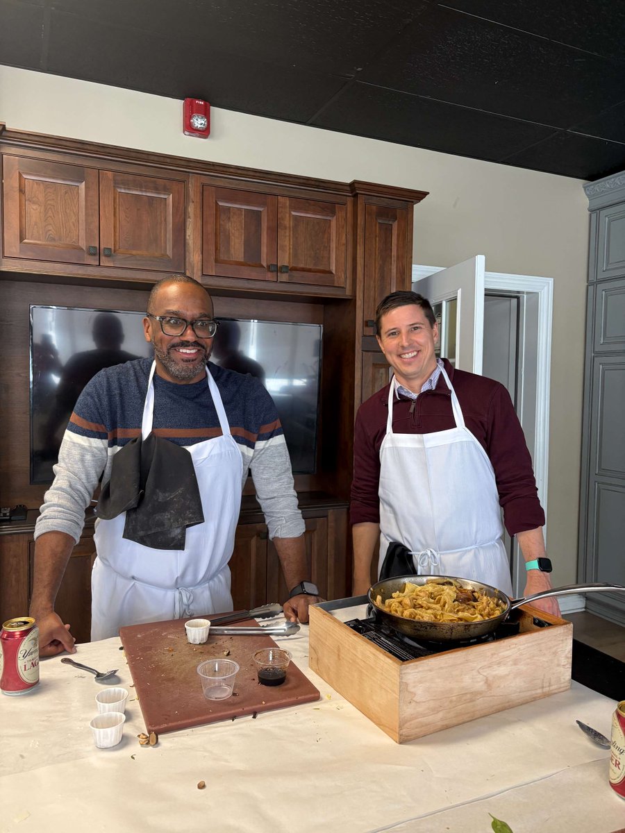 STLE_Tribology's tweet image. #STLE staff took some time yesterday to celebrate Nadine Sanchez Colón and Emmett Murphy, who both will be retiring at the end of 2025. A cooking class was a fun way to learn some new skills, focus on teamwork, and enjoy some delicious food!

#STLEConnect