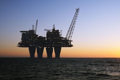 Petróleo na Amazônia: MPF pede à Justiça a reavaliação integral de impactos climáticos e socioculturais

➡️ Saiba mais: mpf.mp.br/pa/sala-de-imp…