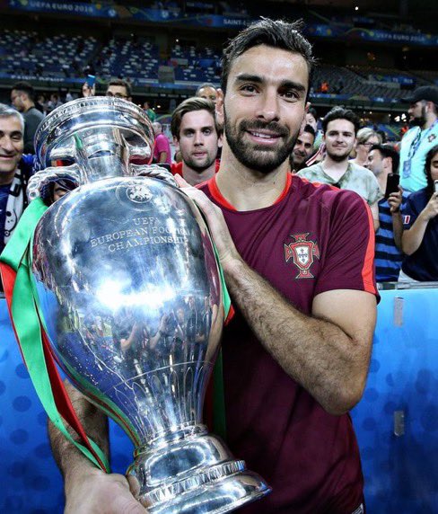 centregoals's tweet image. 🚨🚨| OFFICIAL: Rui Patrício retires from football at the age of 37! 🇵🇹👋🏻